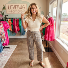 Load image into Gallery viewer, Leopard Printed Drawstring Waist Pocketed Wide Leg Jeans