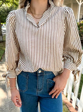 Load image into Gallery viewer, Striped Print Tied Cuffs Split Neck Seersucker Blouse
