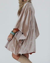 Load image into Gallery viewer, 3/4 Sleeve Open Front Velvet Kimono