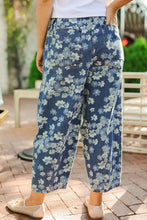 Load image into Gallery viewer, Floral Printed Drawstring Barrel Jeans