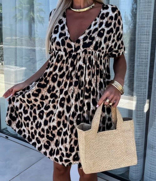 Cheetah Print Backless V Neck Loose Fit Mini Dress Lovebug Boutique Cheetah Print Backless V Neck Loose Fit Mini Dress Lovebug Boutique