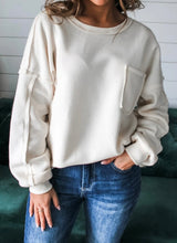 Load image into Gallery viewer, Exposed Seam Chest Pocket Knit Pullover Sweatshirt 9679-P1
