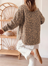 Load image into Gallery viewer, Leopard Print Collar Long Sleeve Patch Pocket Shift Denim Jacket