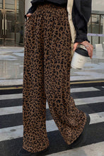 Load image into Gallery viewer, Leopard Print Elastic High Waist Loose Corded Pants