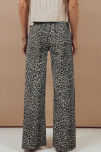 Load image into Gallery viewer, Leopard Print Wide Leg High Waist Jeans