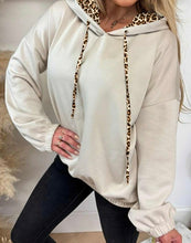 Load image into Gallery viewer, Leopard Contrast Drawstring Hood Drop Shoulder Loose Top