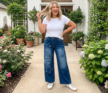Load image into Gallery viewer, Star Wide Leg Jeans