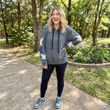 Load image into Gallery viewer, Star Patchwork Contrast Stitching Mineral Wash Kangaroo Pocket Vintage Hoodie
