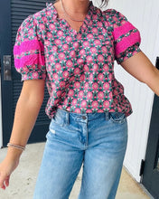 Load image into Gallery viewer, V-Neck Ruffle Abstract Floral Print Puff Sleeve Top