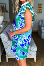 Load image into Gallery viewer, Green Contrast Floral Print Collared V Neckline Ruffled Cap Sleeve Shift Dress with Pockets
