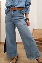 Load image into Gallery viewer, Hollow out floral Cropped Wide Leg High Waist Jeans 5676-P704