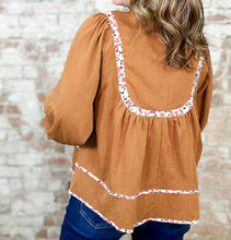 Load image into Gallery viewer, Split Neck Pleated Floral Trim Long Puff Sleeve Blouse