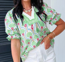 Load image into Gallery viewer, Floral Print Ricrac Trim Contrast V Neck Bubble Sleeve Summer Blouse