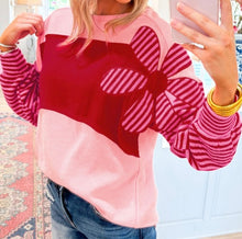 Load image into Gallery viewer, Floral Patch Color Block Striped Sleeve Textured Top