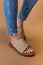 Load image into Gallery viewer, Clara Sandal in Beige
