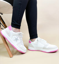 Load image into Gallery viewer, Jacie Sneakers in Pink
