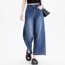 Load image into Gallery viewer, Instock medium barrel jeans
