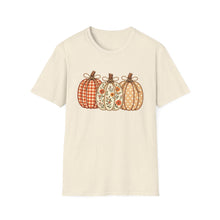 Load image into Gallery viewer, Patterned pumpkin graphic tee
