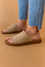 Load image into Gallery viewer, Clara Sandal in Beige
