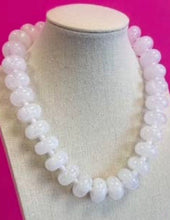 Load image into Gallery viewer, Bright beaded necklace
