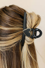 Load image into Gallery viewer, Black Stylish Heart Detail Hair Claw Clip
