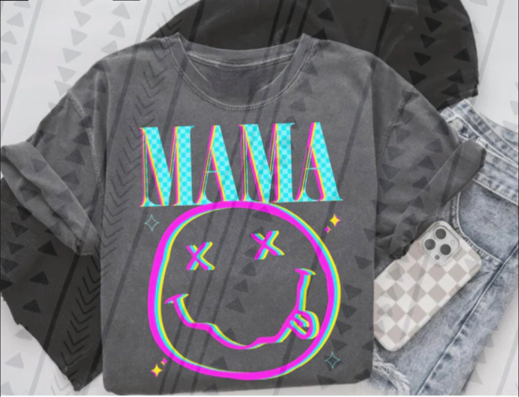 smiley mama tee