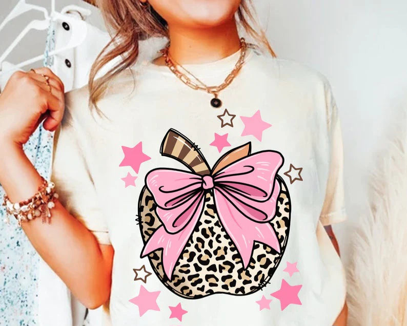 Leopard apple & bow tee