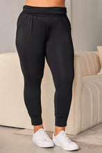 Load image into Gallery viewer, High Waist Pleated Pocket Leggings
