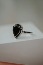 Load image into Gallery viewer, Celestine Black Heart Sterling Silver Ring
