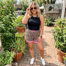Load image into Gallery viewer, Contrast Ruffle Trim Shorts
