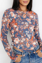 Load image into Gallery viewer, Floral Print Mesh Fitted Long Sleeve Top
