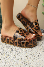 Load image into Gallery viewer, Wide Band Platform Slippers
