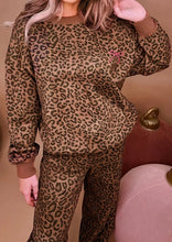 Load image into Gallery viewer, Leopard Print Contrast Trim Long Sleeve Top and Pants Set
