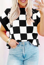 Load image into Gallery viewer, Plaid Pattern Sweater
