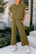 Load image into Gallery viewer, Quilted Short Sleeve Wide Leg Pants Set
