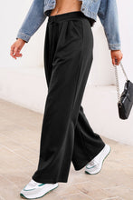 Load image into Gallery viewer, High Waist Pleated Detail Solid Sweatpants
