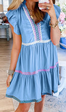 Load image into Gallery viewer, Ric Rac Colorblock Flutter Sleeve V Neck Tiered Dress
