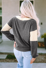 Load image into Gallery viewer, Contrast Knit V Neck Colorblock Long Sleeve Top
