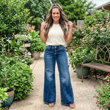 Load image into Gallery viewer, Acid Wash Pocket Detail Flare Jeans
