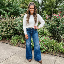 Load image into Gallery viewer, Acid Wash Pocket Detail Flare Jeans
