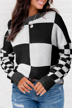 Load image into Gallery viewer, Checkered Print Drop Shoulder Sweater
