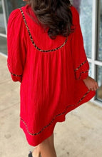 Load image into Gallery viewer, Textured V Neck Leopard Contrasted Trim Long Sleeve Shift Mini Dress
