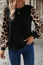 Load image into Gallery viewer, Leopard Puff Sleeve Patchwork Top
