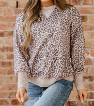 Load image into Gallery viewer, Leopard Print Patchwork Crew Neck Sweatshirt
