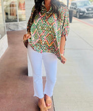 Load image into Gallery viewer, Green Abstract Print Half Sleeve Button up Loose Shirt
