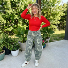 Load image into Gallery viewer, Camo Print Straight Leg Ankle Jeans
