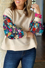 Load image into Gallery viewer, Contrast Floral Sleeve Textured Drop Shoulder Top
