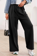 Load image into Gallery viewer, High Waist Pleated Detail Solid Sweatpants
