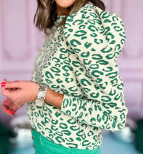 Load image into Gallery viewer, Green Leopard Print Mock Neck Puff Sleeve Top
