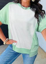 Load image into Gallery viewer, Color Block Exposed Seam Crew Neck T Shirt
